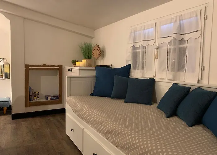 Le Petit Hameau De Chantilly - Studio 4 Pers Chic Et Charme Au Coeur De Chantilly - Classe 3 Etoiles